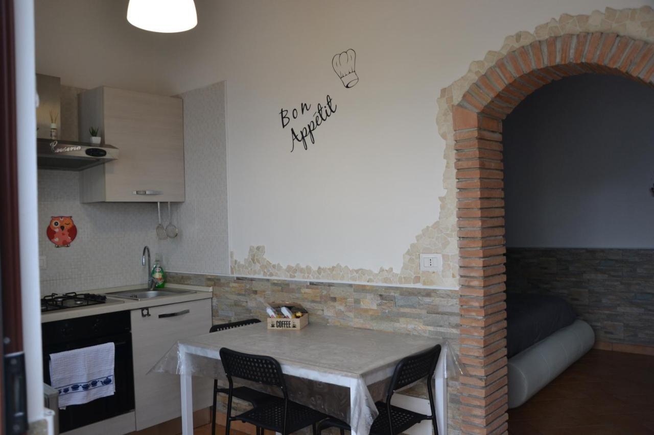 Al Centro Del Porto Villa Чивитавекия Екстериор снимка